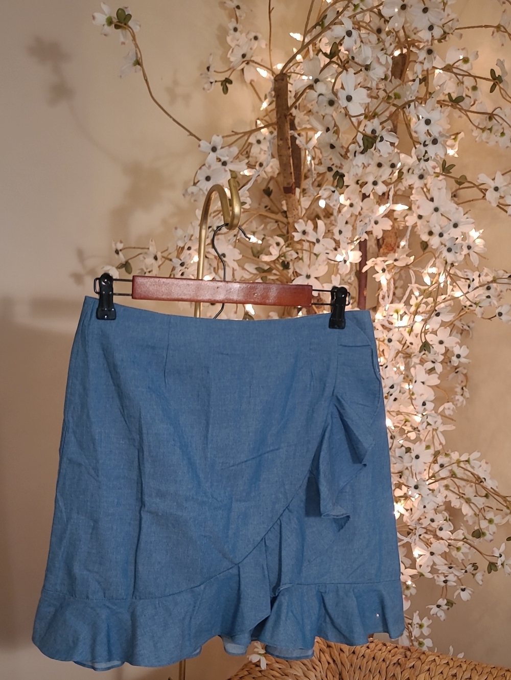 NWT Charlotte Russe Chambray Ruffle Mini Skirt